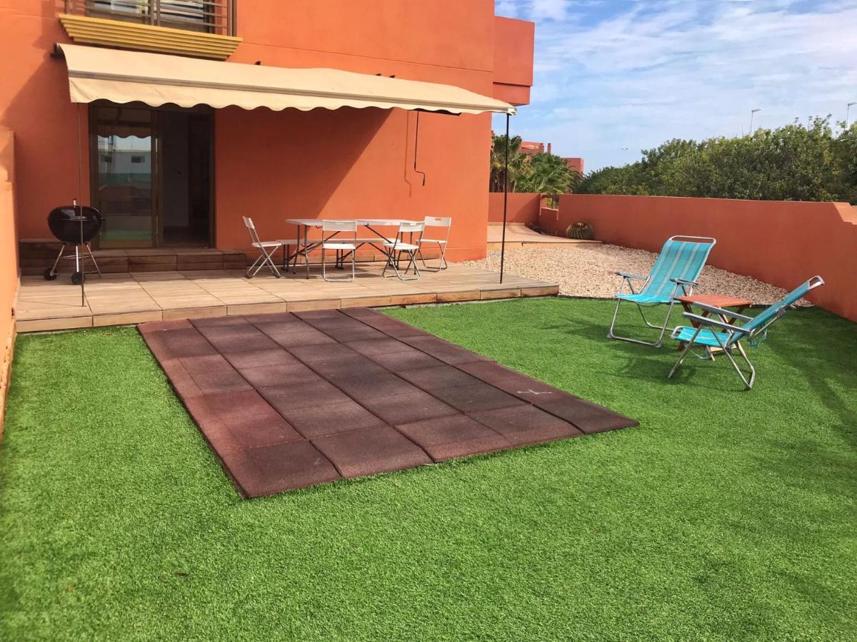 Beautiful Apartment In La Tejita With Pool 格拉纳迪利亚-德阿沃纳 外观 照片